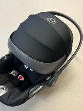 Cybex Cloud Z i size baby seat