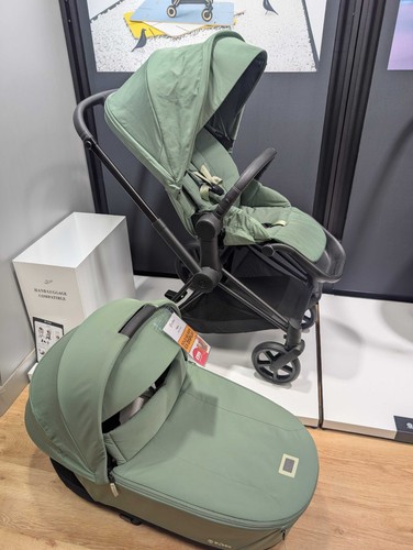 Showroom display cybex - display, |