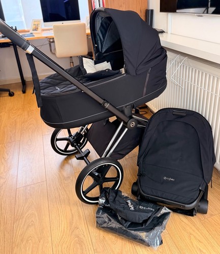 Prams and pushchairs - prams,